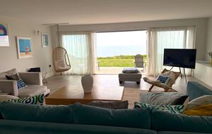 Elegant West Dorset Residence by the Coast - Dorchester, United Kingdom