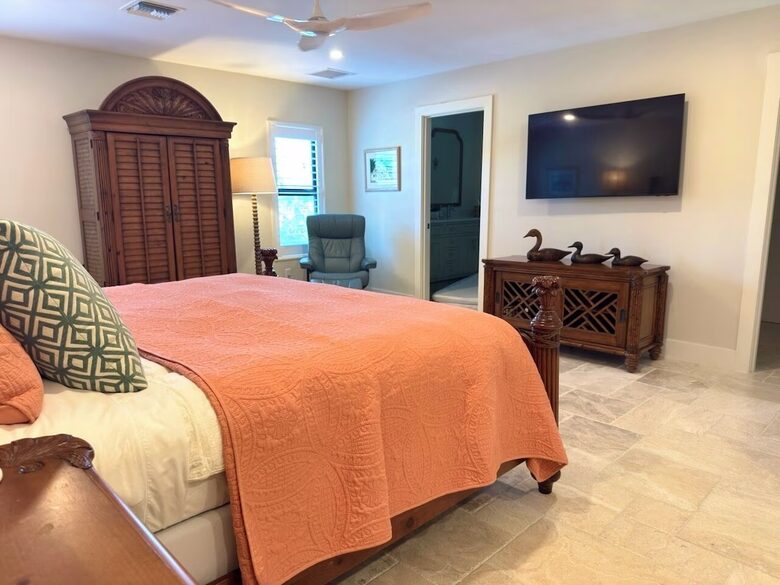 Lagoon House at Algiers Beach - Sanibel, Florida