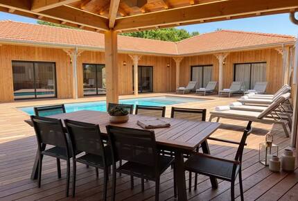 The Arès Coastal Villa - Arès, France