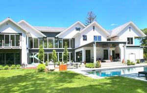 Designer Westport Estate Near Compo Beach - Westport, Connecticut