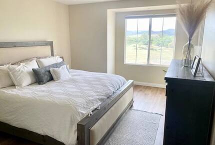 Spacious Treviso Retreat Near Mission Trails - Santee, California