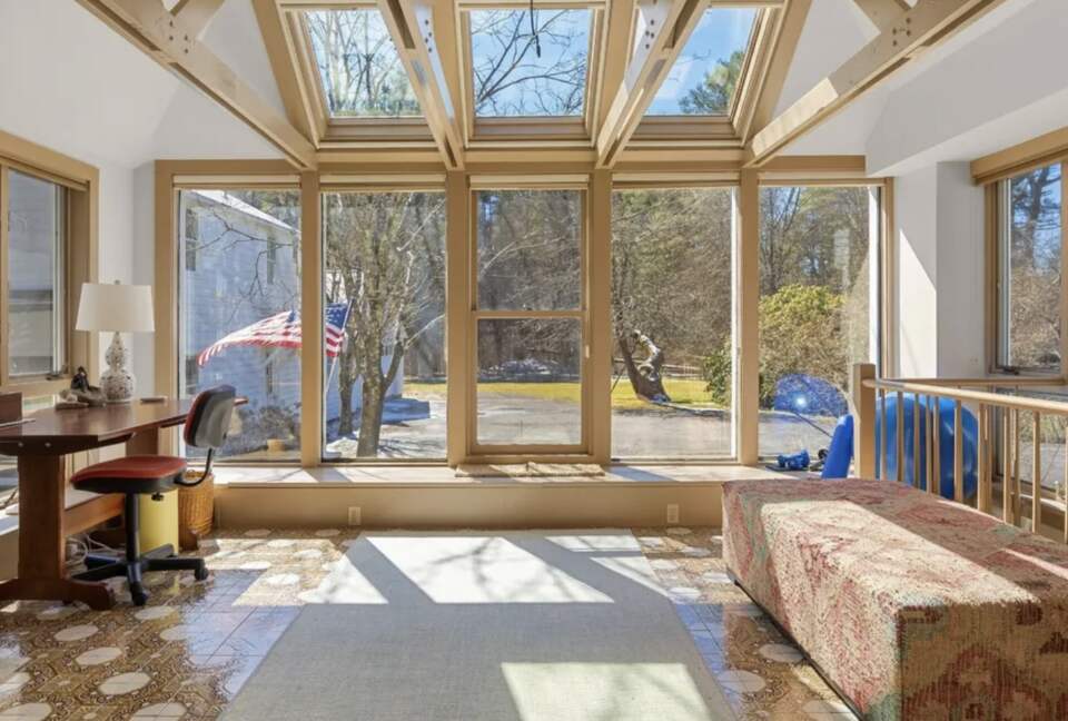 Four-Acre Berkshire Country Retreat - Stockbridge, Massachusetts