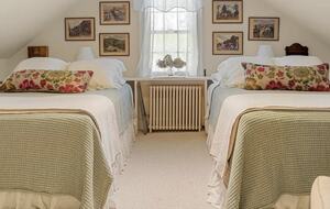 Four-Acre Berkshire Country Retreat - Stockbridge, Massachusetts