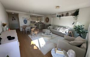 Stylish Lisbon Apartment Near the Riverfront - Lisbon, Portugal