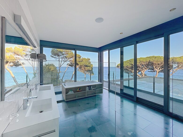 Stunning Luxury Villa en frond de mer in Playa de Aro - Playa d’aro, Spain