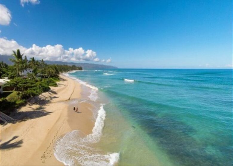 Laniakea Turtle Beach Retreat - Haleiwa, Hawaii