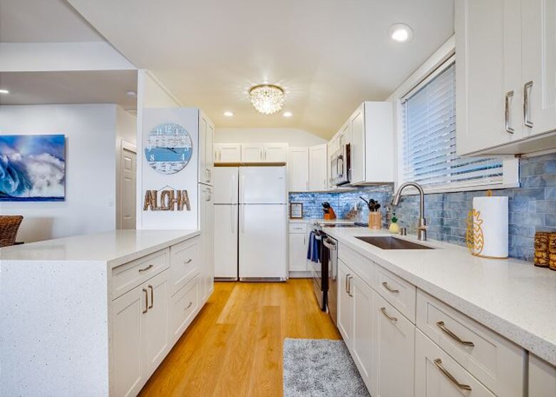 Laniakea Turtle Beach Retreat - Haleiwa, Hawaii