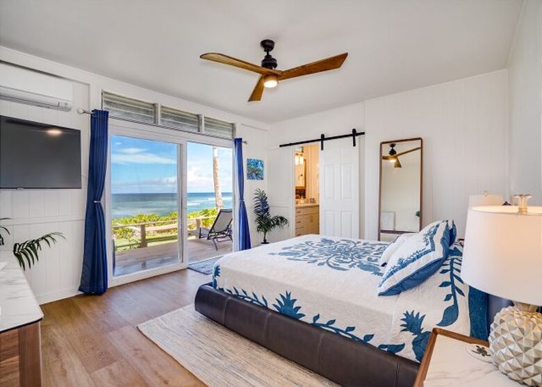 Laniakea Turtle Beach Retreat - Haleiwa, Hawaii