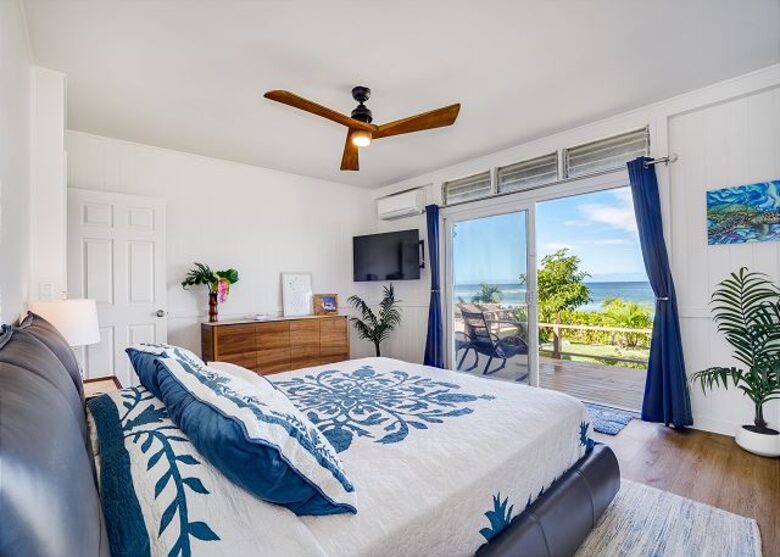 Laniakea Turtle Beach Retreat - Haleiwa, Hawaii