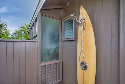 Laniakea Turtle Beach Retreat - Haleiwa, Hawaii