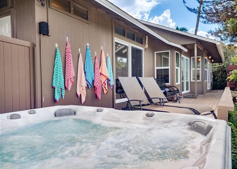 Laniakea Turtle Beach Retreat - Haleiwa, Hawaii