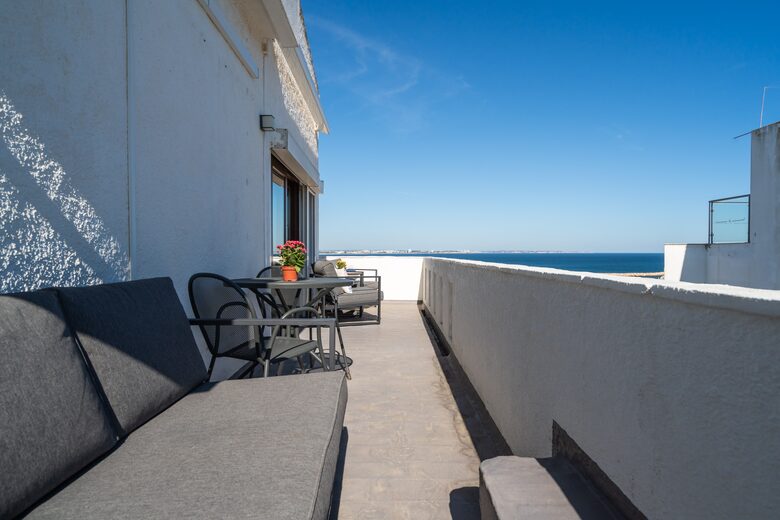 Historic Lagos Penthouse with Panoramic Sea Views - Lagos, Portugal
