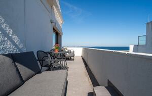 Historic Lagos Penthouse with Panoramic Sea Views - Lagos, Portugal