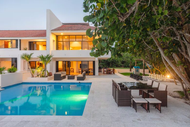 A Private Beachfront Sanctuary on Cozumel’s Northern Coast - Cozumel, Mexico