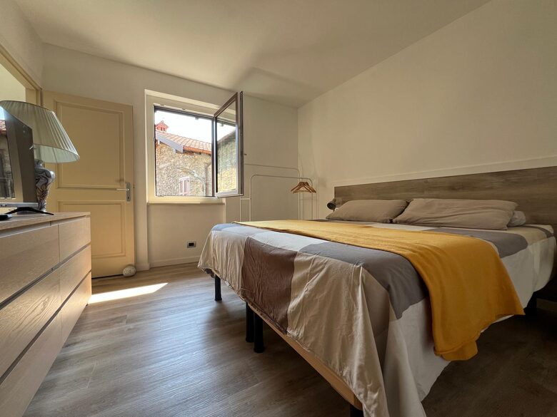 Peaceful Lombardy Residence Near Lake Como - Peglio, Italy