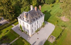 Le Château de la Motte - Joué-du-Plain, France