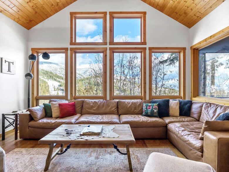 Luxury Mountain Escape with Panoramic Whitefish Views - Whitefish, Montana