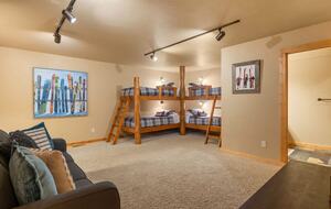 Luxury Mountain Escape with Panoramic Whitefish Views - Whitefish, Montana