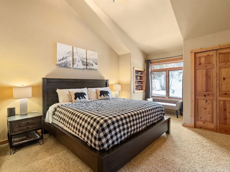 Luxury Mountain Escape with Panoramic Whitefish Views - Whitefish, Montana