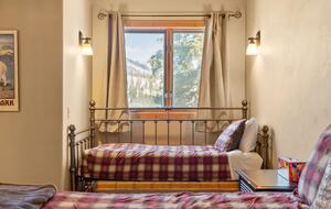Luxury Mountain Escape with Panoramic Whitefish Views - Whitefish, Montana