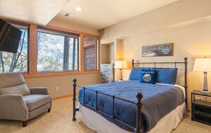 Luxury Mountain Escape with Panoramic Whitefish Views - Whitefish, Montana