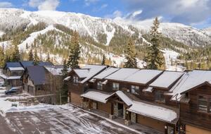 Luxury Mountain Escape with Panoramic Whitefish Views - Whitefish, Montana