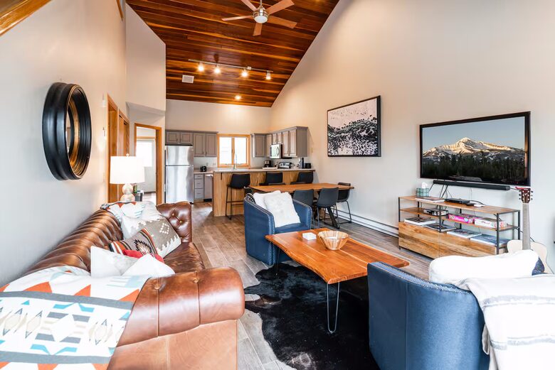 Ski-In/Ski-Out Big Sky Retreat Near Mountain Village - Big Sky, Montana