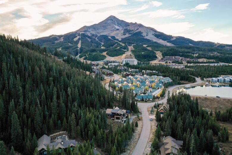 Ski-In/Ski-Out Big Sky Retreat Near Mountain Village - Big Sky, Montana