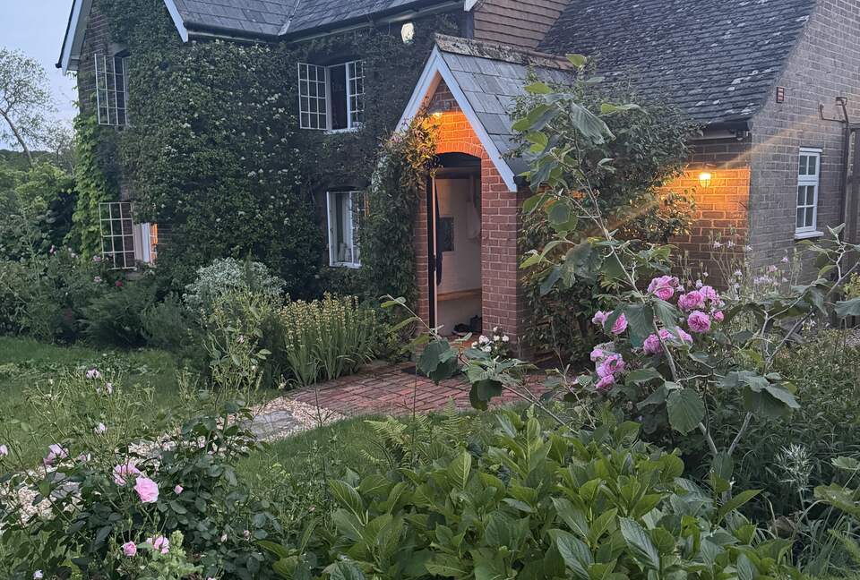 A delightful New Forest Cottage with Orchard and Shepherd’s Hut - Lyndhurst, United Kingdom