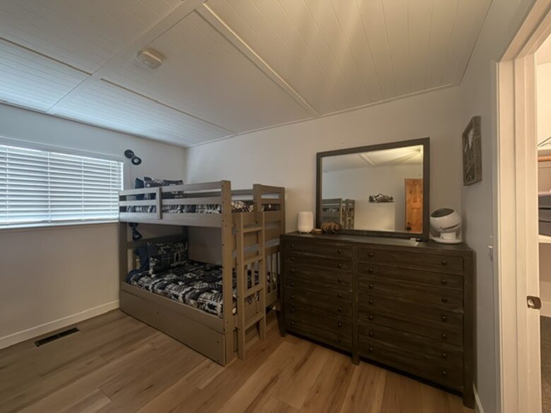 Twin Bunk room