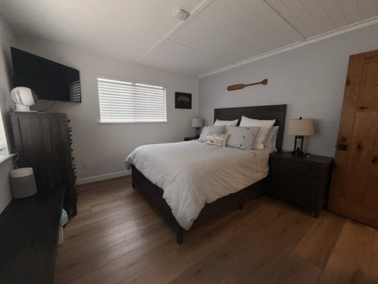 Queen Room