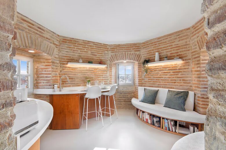 La Tour - Toulouse, France