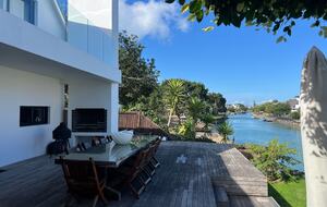 Elegant St Francis Bay Luxury Shore Rd Home - St Francis Bay, South Africa