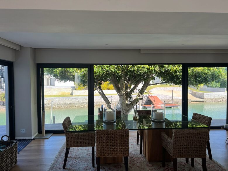 Elegant St Francis Bay Luxury Shore Rd Home - St Francis Bay, South Africa