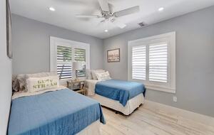 Delray Coastal Retreat with Guest House & Pool - Delray Beach, Florida