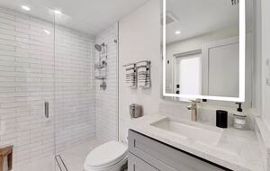 Delray Coastal Retreat with Guest House & Pool - Delray Beach, Florida
