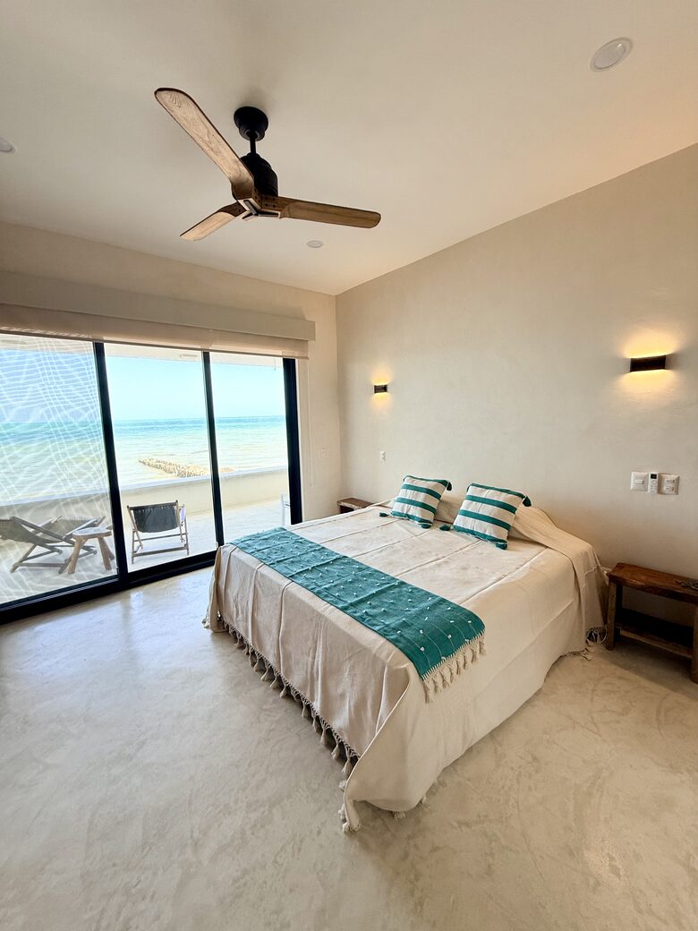 Modern Yucatán Beach House with Rooftop Pool & Direct Sand Access - Chuburná, Mexico