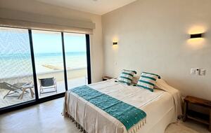Modern Yucatán Beach House with Rooftop Pool & Direct Sand Access - Chuburná, Mexico