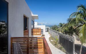 Modern Yucatán Beach House with Rooftop Pool & Direct Sand Access - Chuburná, Mexico