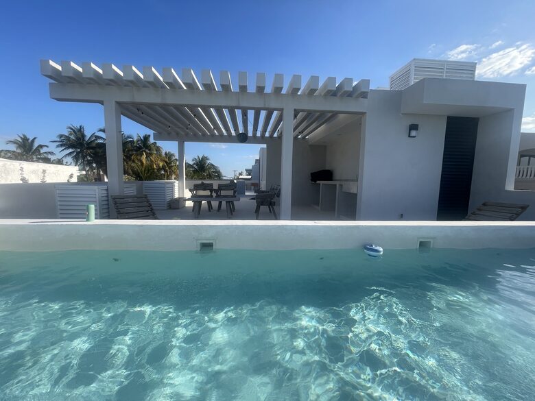 Modern Yucatán Beach House with Rooftop Pool & Direct Sand Access - Chuburná, Mexico