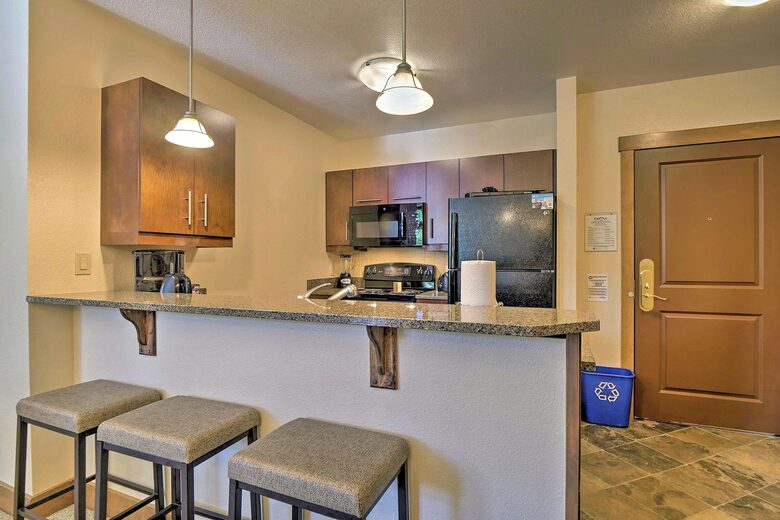 Copper Mountain Condo Near Slopes & Village - Frisco, Colorado