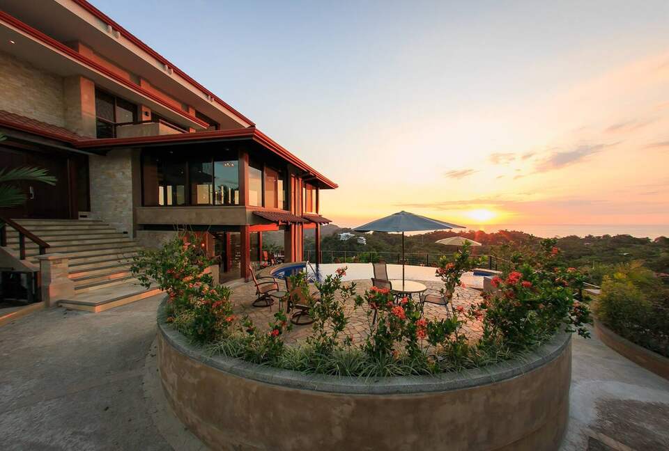Villa Celaje | 360° Ocean & Mountain View Estate - Manuel Antonio, Costa Rica