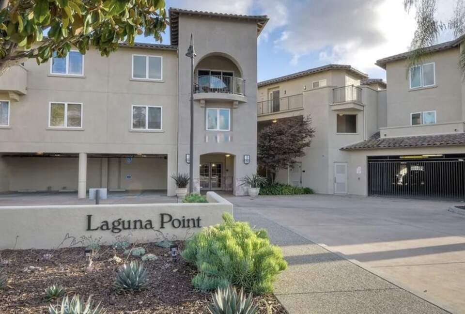 Walkable Carlsbad Village Retreat with Ocean & Lagoon Glimpses - Carlsbad, California