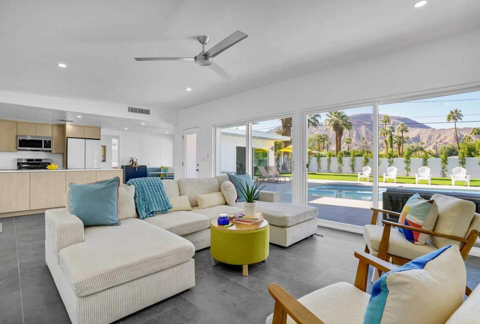 Private Pool Escape in the Heart of Palm Desert - Palm Desert, California