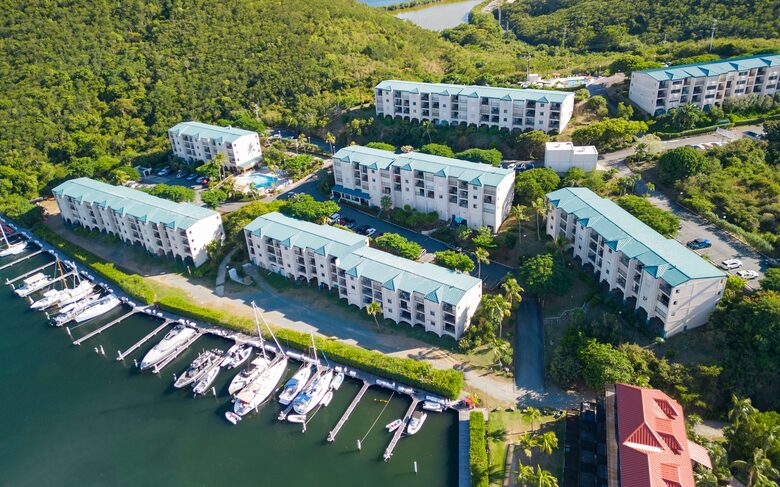 Serene Beach Condo- Sapphire- US Virgin Islands - St Thomas, Virgin Islands, U.S.