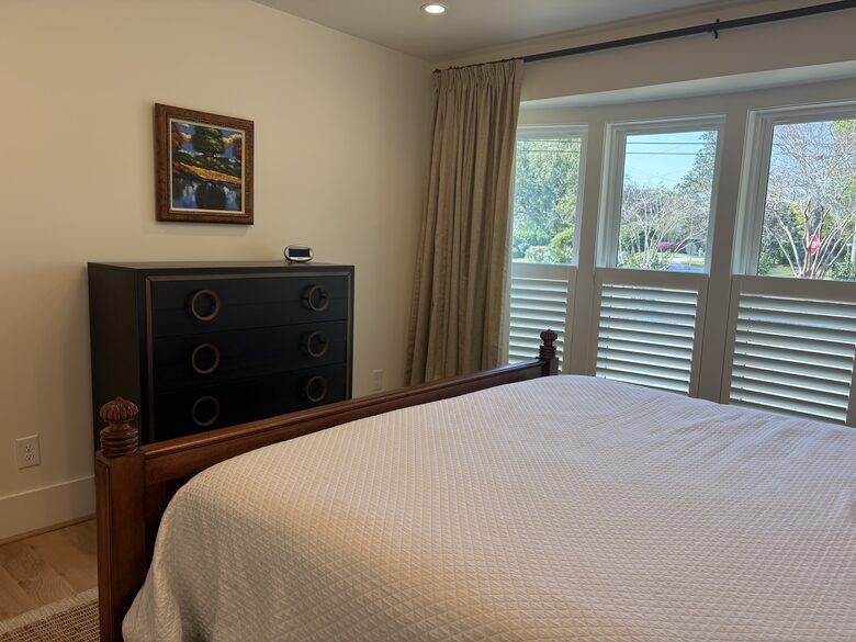 Waterfront Lowcountry Retreat Beneath Historic Live Oaks - Charleston, South Carolina