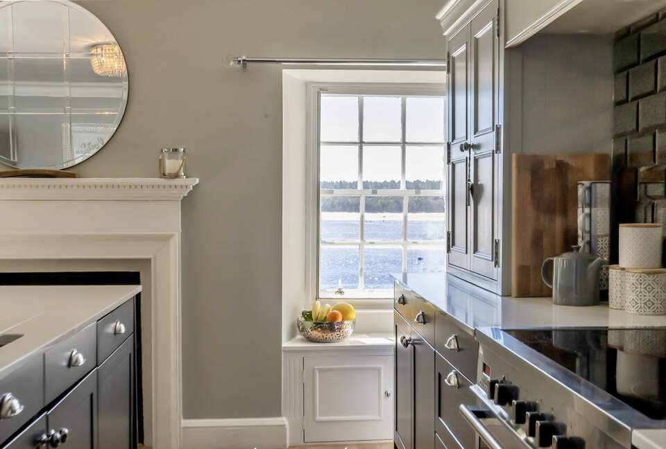 Coastal Elegance on Findhorn Bay - upper apartment - Forres, Highlands, United Kingdom