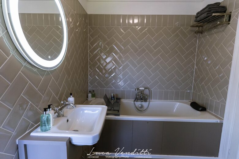 Coastal Elegance on Findhorn Bay - upper apartment - Moray, United Kingdom