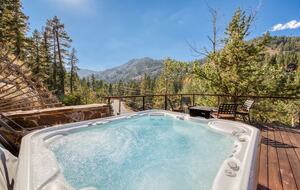 Architectural Tahoe Escape Near Palisades Tahoe - Alpine Meadows, California