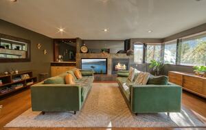 Architectural Tahoe Escape Near Palisades Tahoe - Alpine Meadows, California
